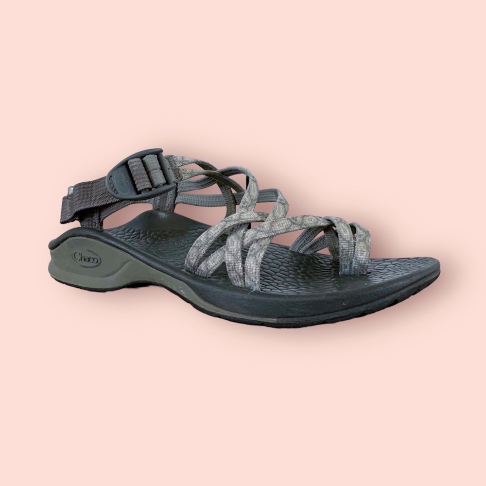 Chaco ZX2 Classic Grey White Double Strap Hiking Sandals Toe Loop Wm’s Size 8